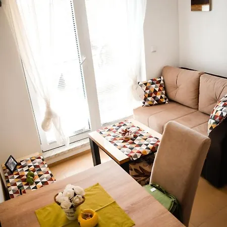 Purple Apartman 公寓 *